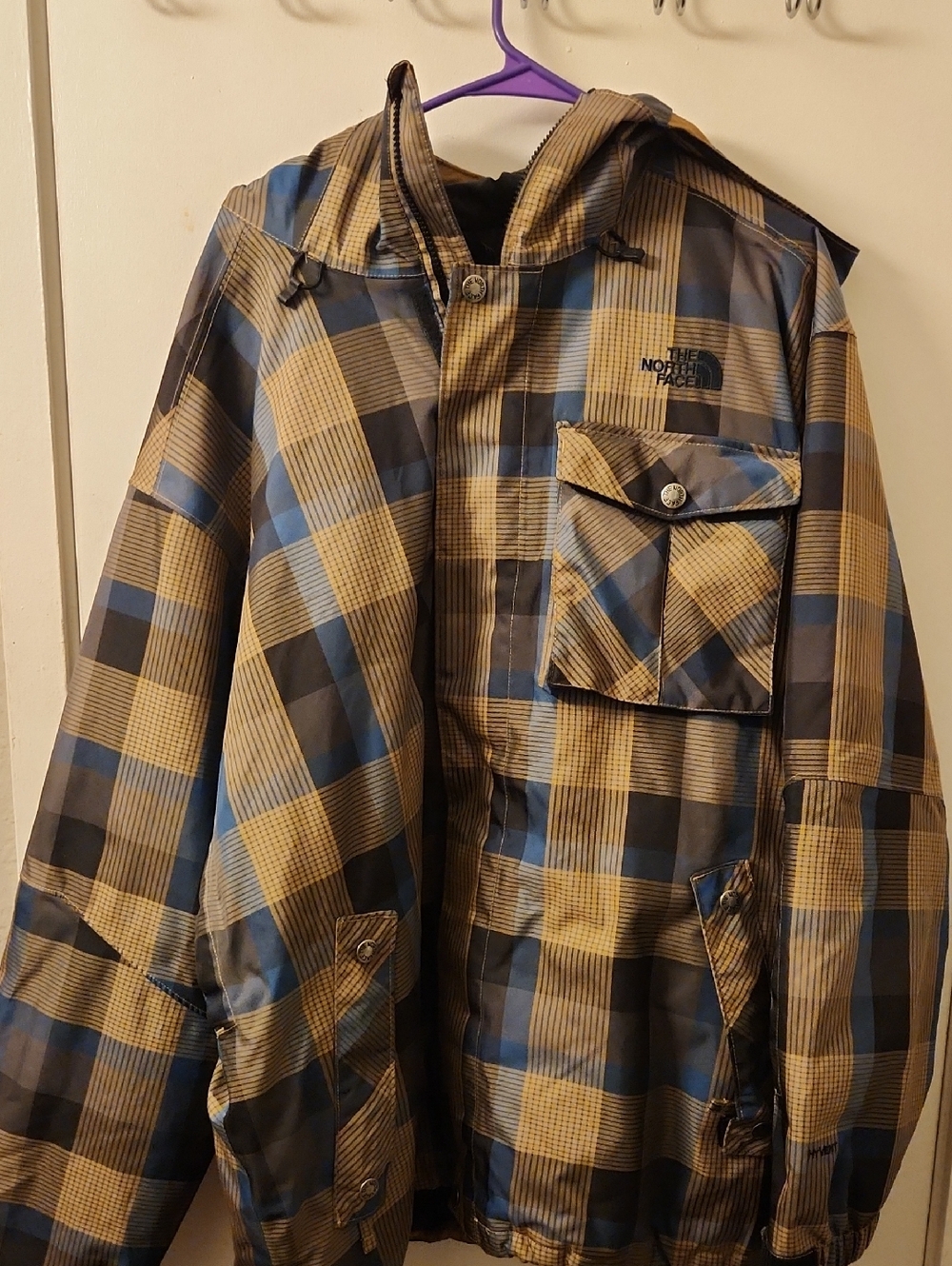 North Face Ski/Snowboard Jacket size XL.